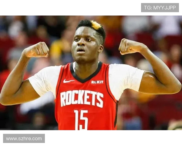 克林特卡佩拉：从新秀到NBA明星的成长之路与挑战