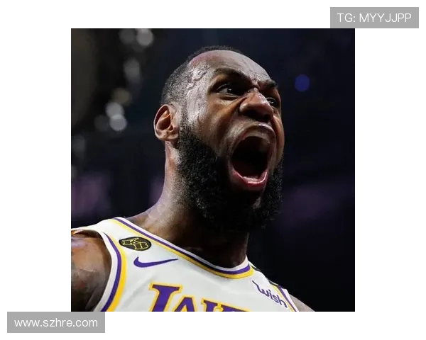 詹姆斯创造历史成就达成4万分1万板1万助的传奇时刻